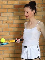 Linda High Heels Stockings & Leather Masturbation